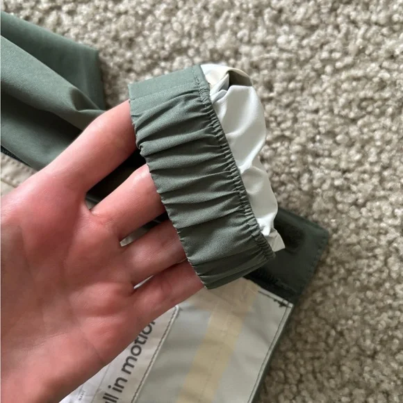 Kids All In Motion Rain/Wind Jacket - Picture 5 of 9